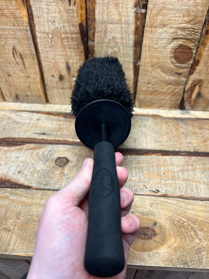 Wheel Wiz SKINNY Edition- Ultra Plush Microfibre Wheel Brush - Metal Free